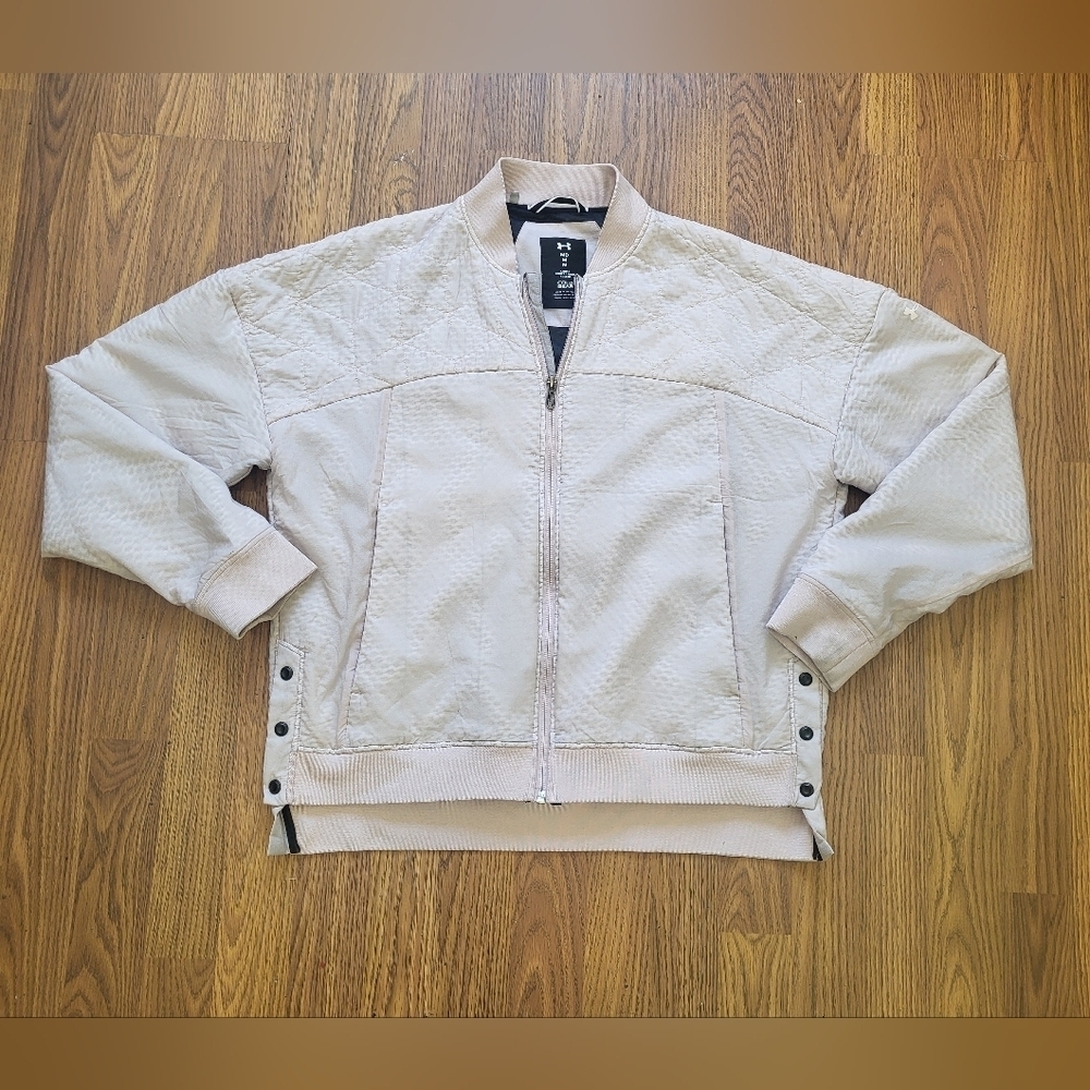 Under Armour Cold Gear Jacket Light Pink Women's Medium Loose Coupe Coat A40